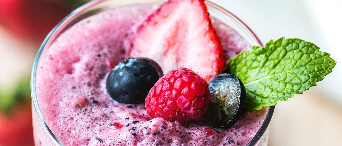 Cheryl’s Spinach and Berry Smoothie